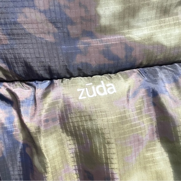 Zuda Camouflage Puffer  Vest - Picture 5 of 8